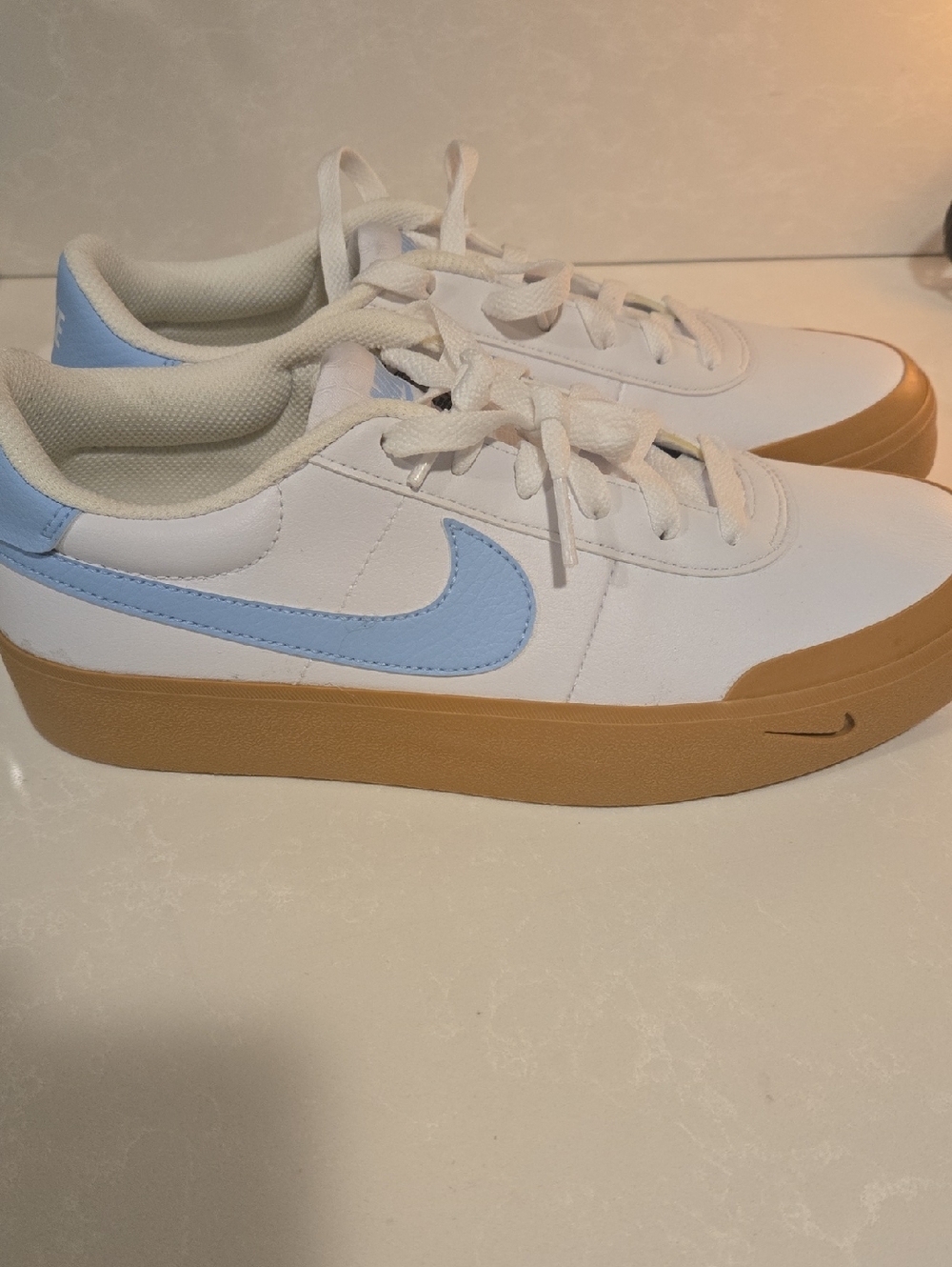 Nike  Court Shot In Psychic BlueGum Platform Size 7 Mens/8.5 Womens NEW